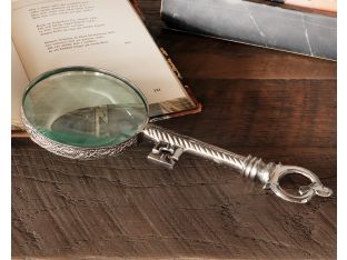 Key Handle Magnifying Glass