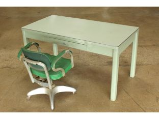 Light Green 5' Metal Table With Green Top