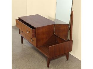 Vintage Mid-Century Dresser With Mirror