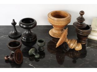 Set of 5 Assorted Wooden Finial Boxes - Cleared Décor